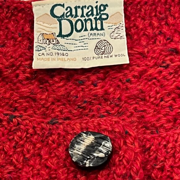 Carraig Donn Irish Wool Cable Knit Button Cardigan, Red, M - Picture 3 of 9